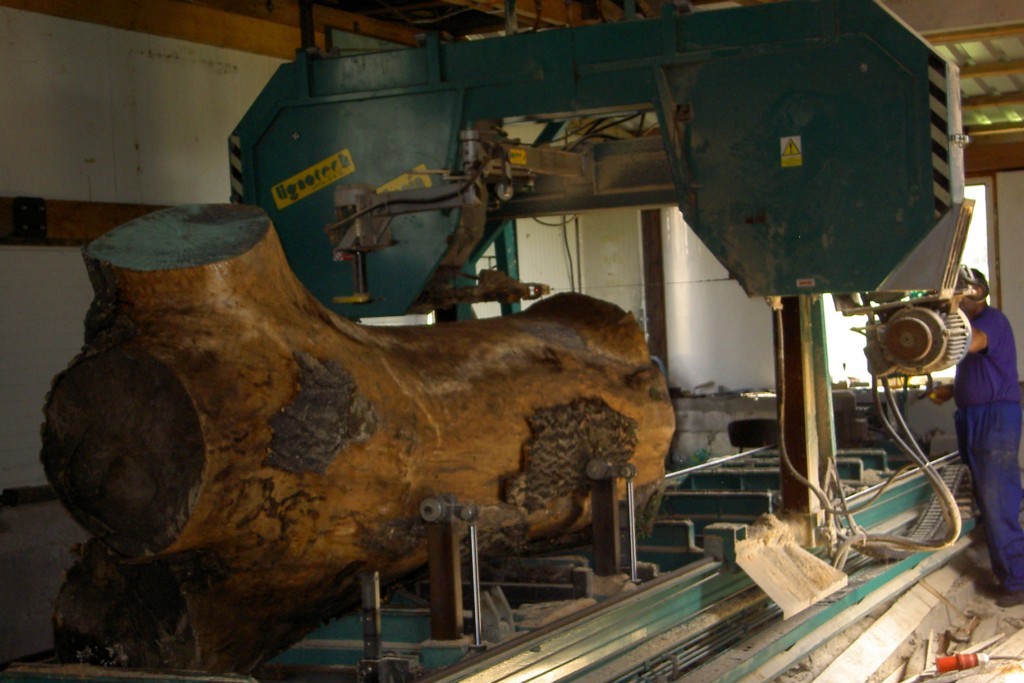 Pořez dřeva Hudec Semtěš